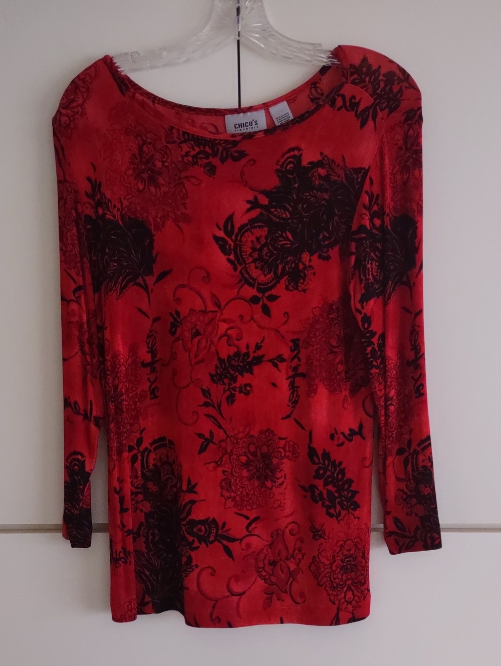Chico's Travelers Red Floral-Print Women’s Top